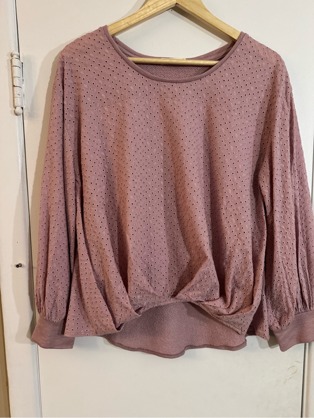Hummingbird Dusty Rose Eyelet Pullover Sweatshirt